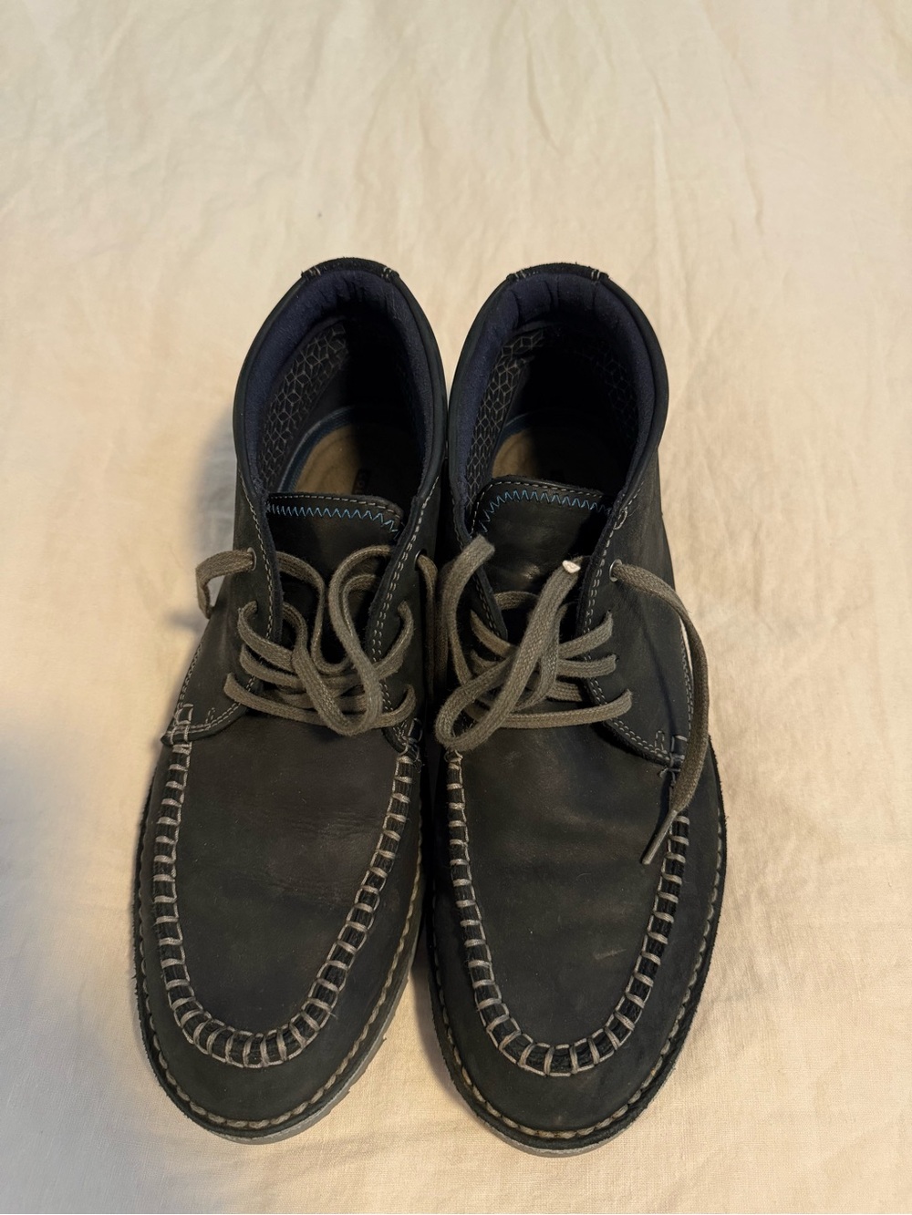 Clarks Men's Dark Navy/Taupe Lace-Up Boat Shoes